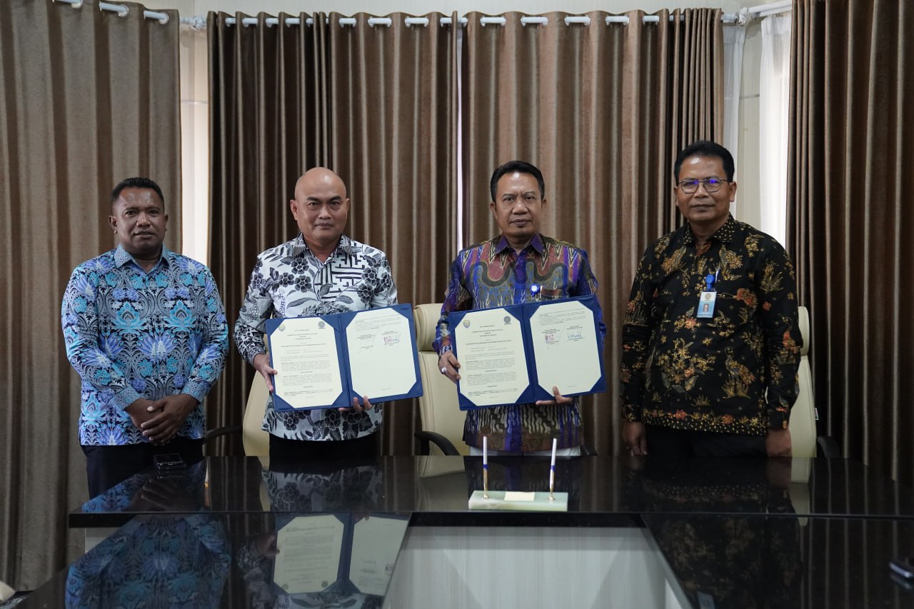 Universitas Udayana dan Pemerintah Kabupaten Kepulauan Aru Perpanjang MoU Pengembangan SDM Kesehatan